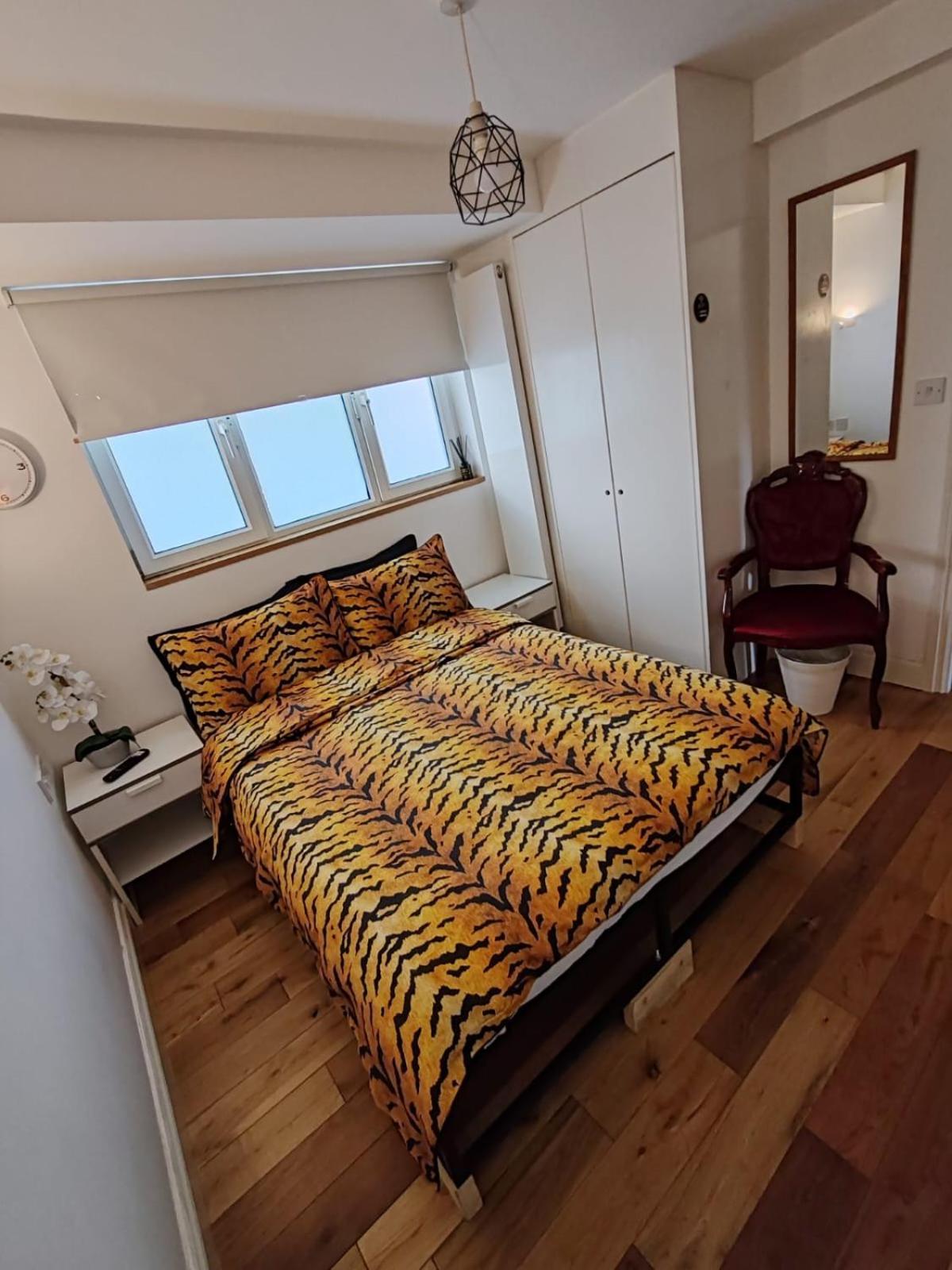 לונדון Lgbtq-Double Room מראה חיצוני תמונה
